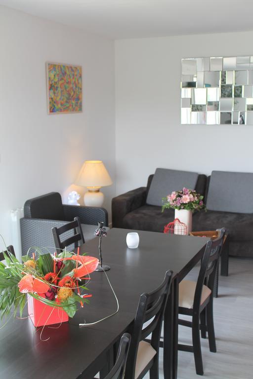Le Champ De La Ferme Bed & Breakfast Saint-Gervais en-Belin Bagian luar foto